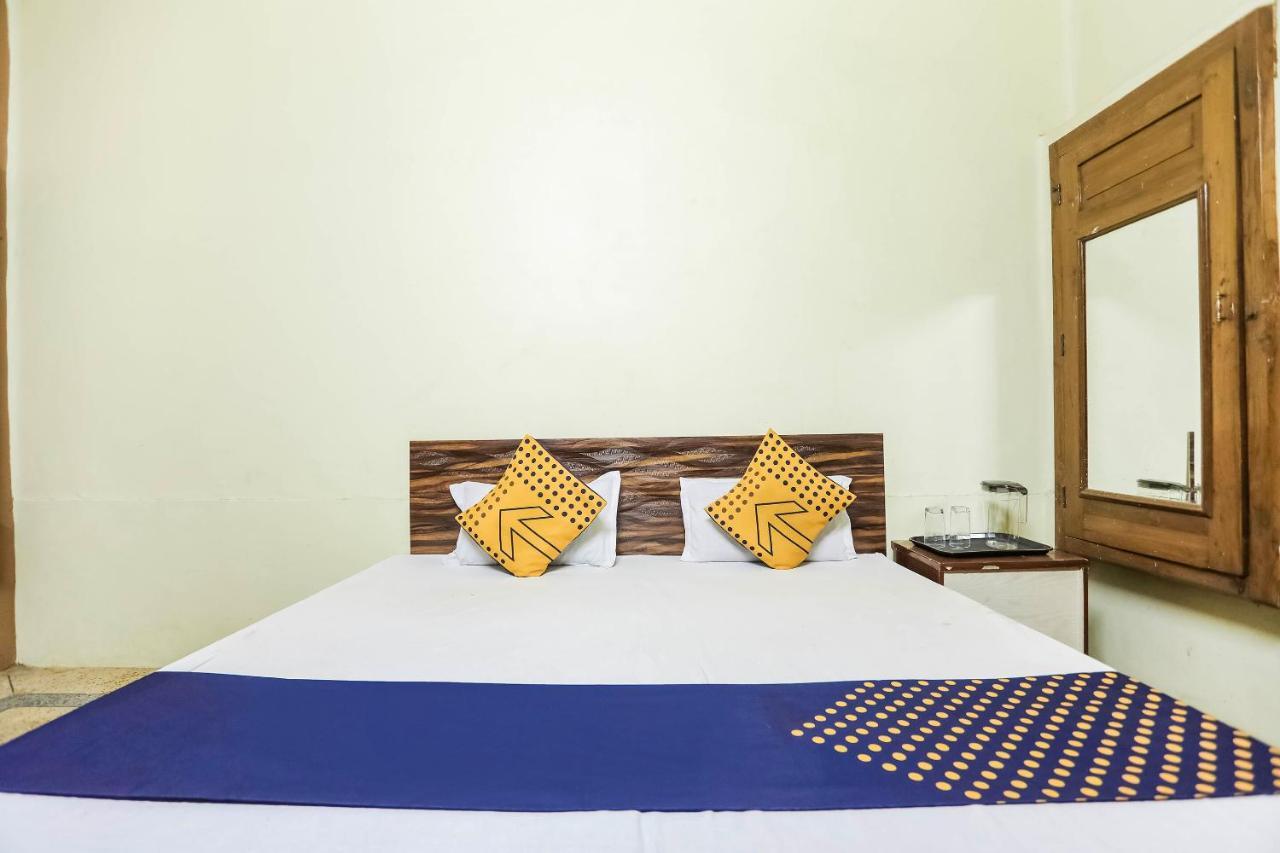 Spot On 64751 Hotel Shivani Palace Muthiganj المظهر الخارجي الصورة