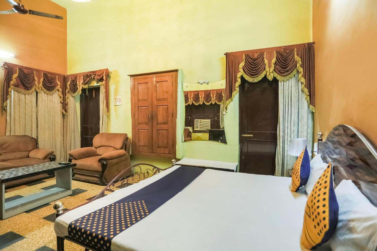 Spot On 64751 Hotel Shivani Palace Muthiganj المظهر الخارجي الصورة
