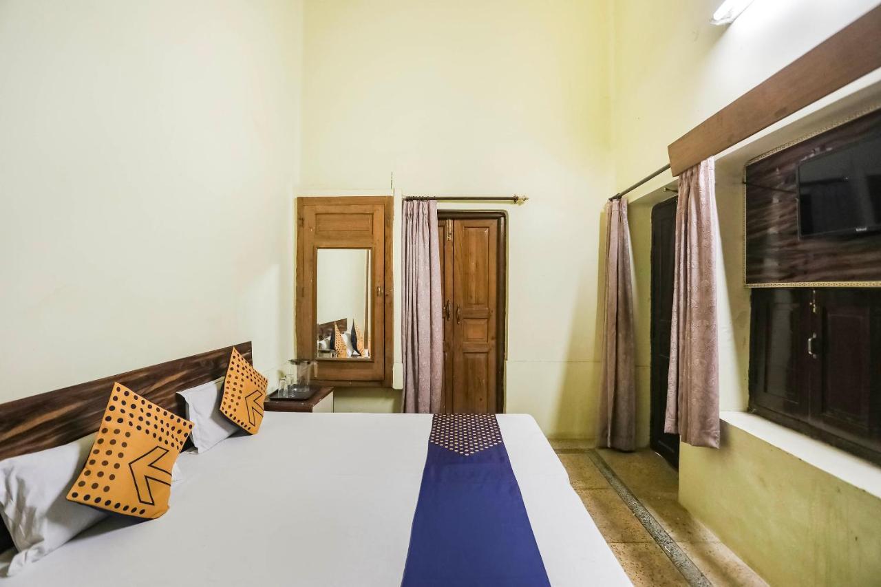 Spot On 64751 Hotel Shivani Palace Muthiganj المظهر الخارجي الصورة